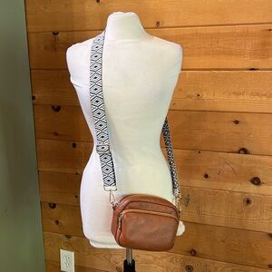 Pom Pom London crossbody bag